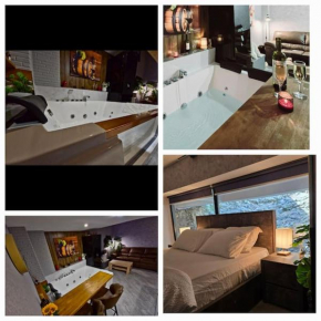 Jacuzzi room - ERIC Room Service Tbilisi